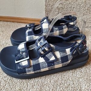 Charles And Keith Womens Navy/Cream Gingham Platform Buckle Sandals Size 41